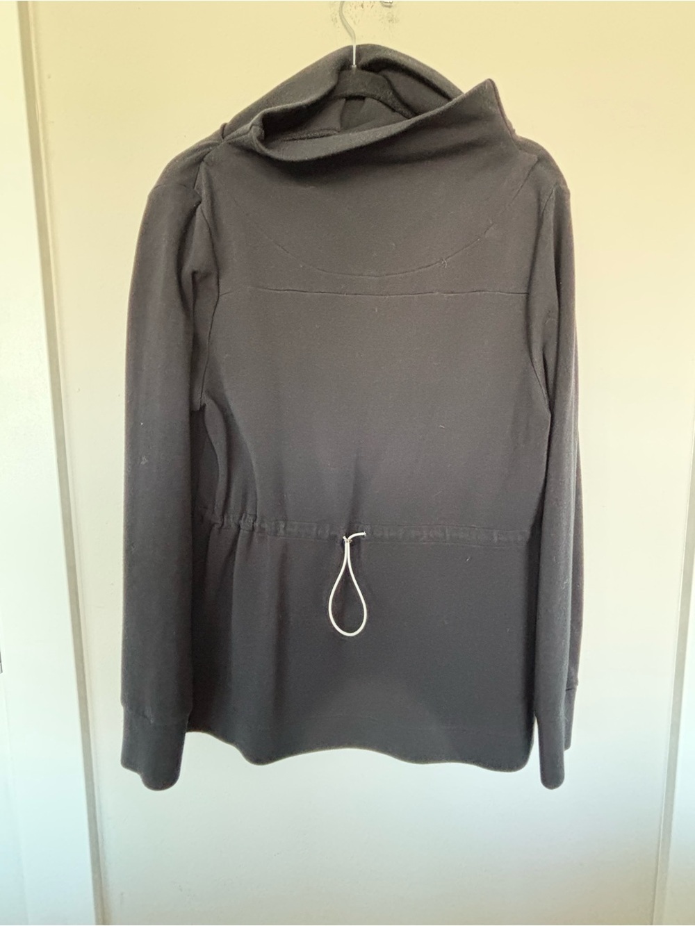 Varley Black Athletic Top with Logo Tag